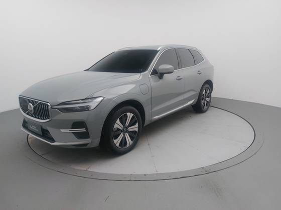 VOLVO XC60 2.0 T8 RECHARGE PLUS AWD GEARTRONIC VOLVO XC60 2.0 T8 RECHARGE PLUS AWD GEARTRONIC